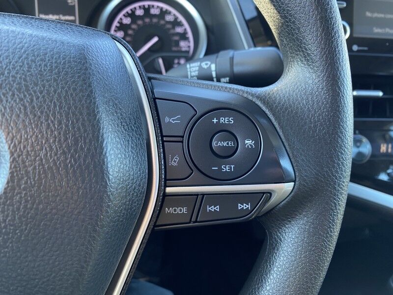 2024 Toyota Camry Hybrid LE Bristol  PA