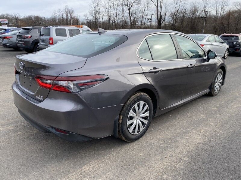 2024 Toyota Camry Hybrid LE