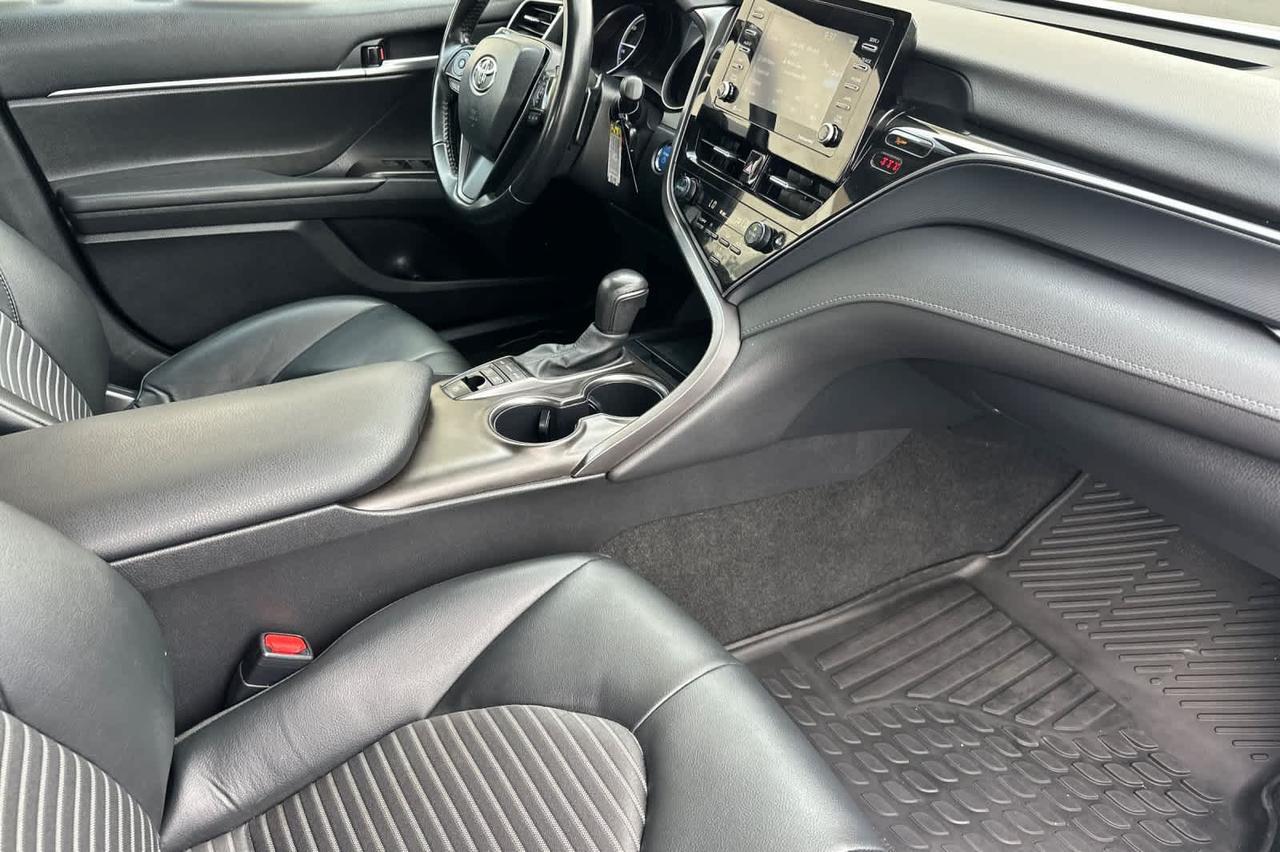 2024 Toyota Camry Hybrid SE Nightshade Roseville CA