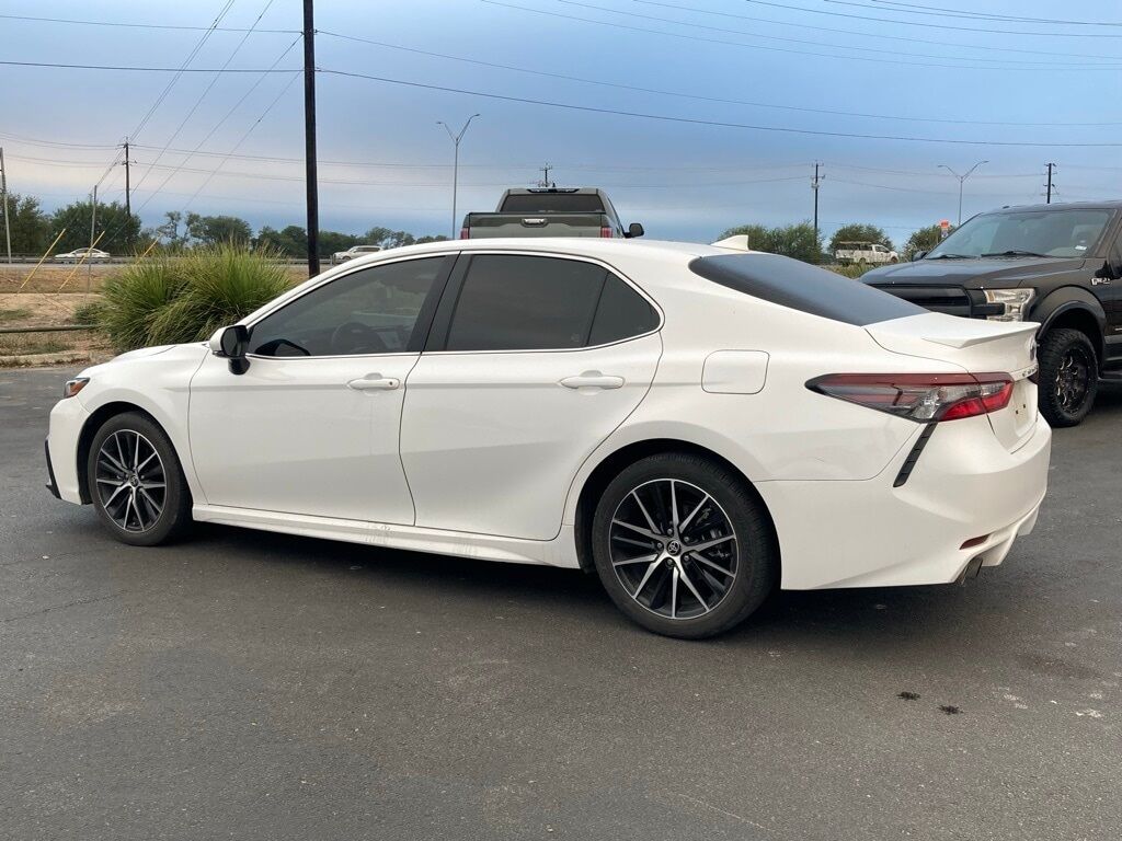 2024 Toyota Camry Hybrid SE San Antonio TX