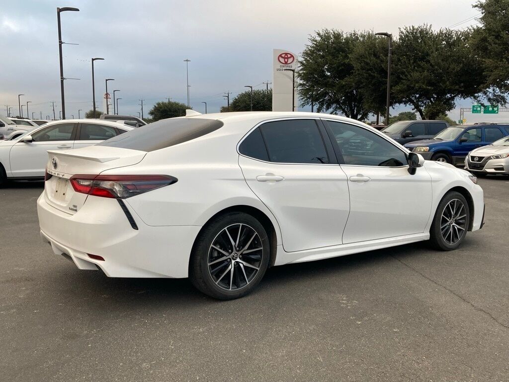2024 Toyota Camry Hybrid SE San Antonio TX