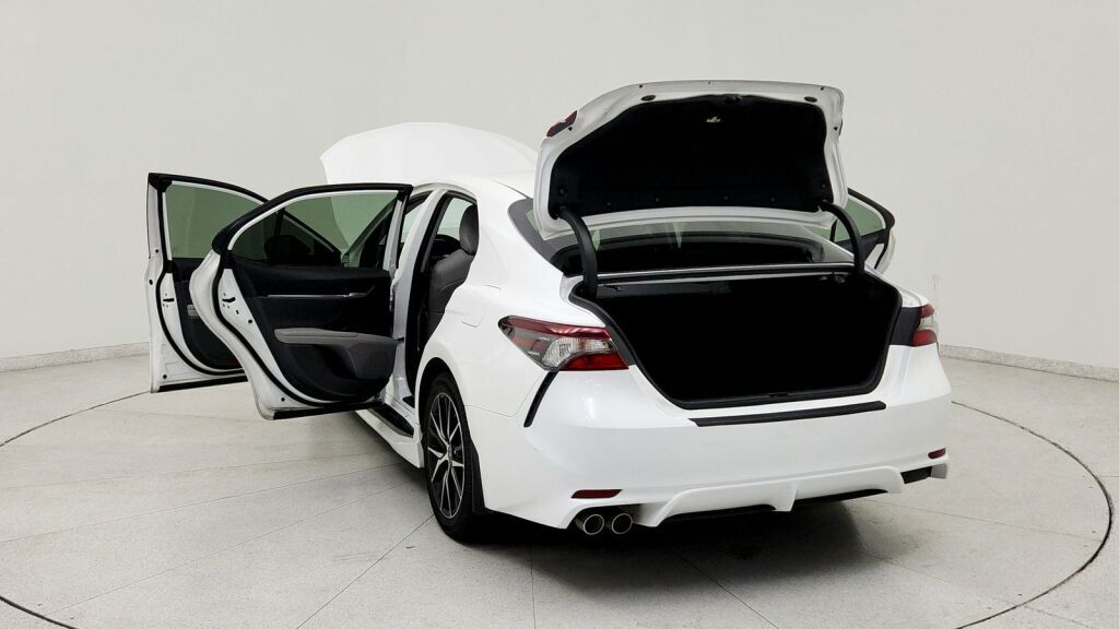 2024 Toyota Camry Hybrid SE Laurel MD
