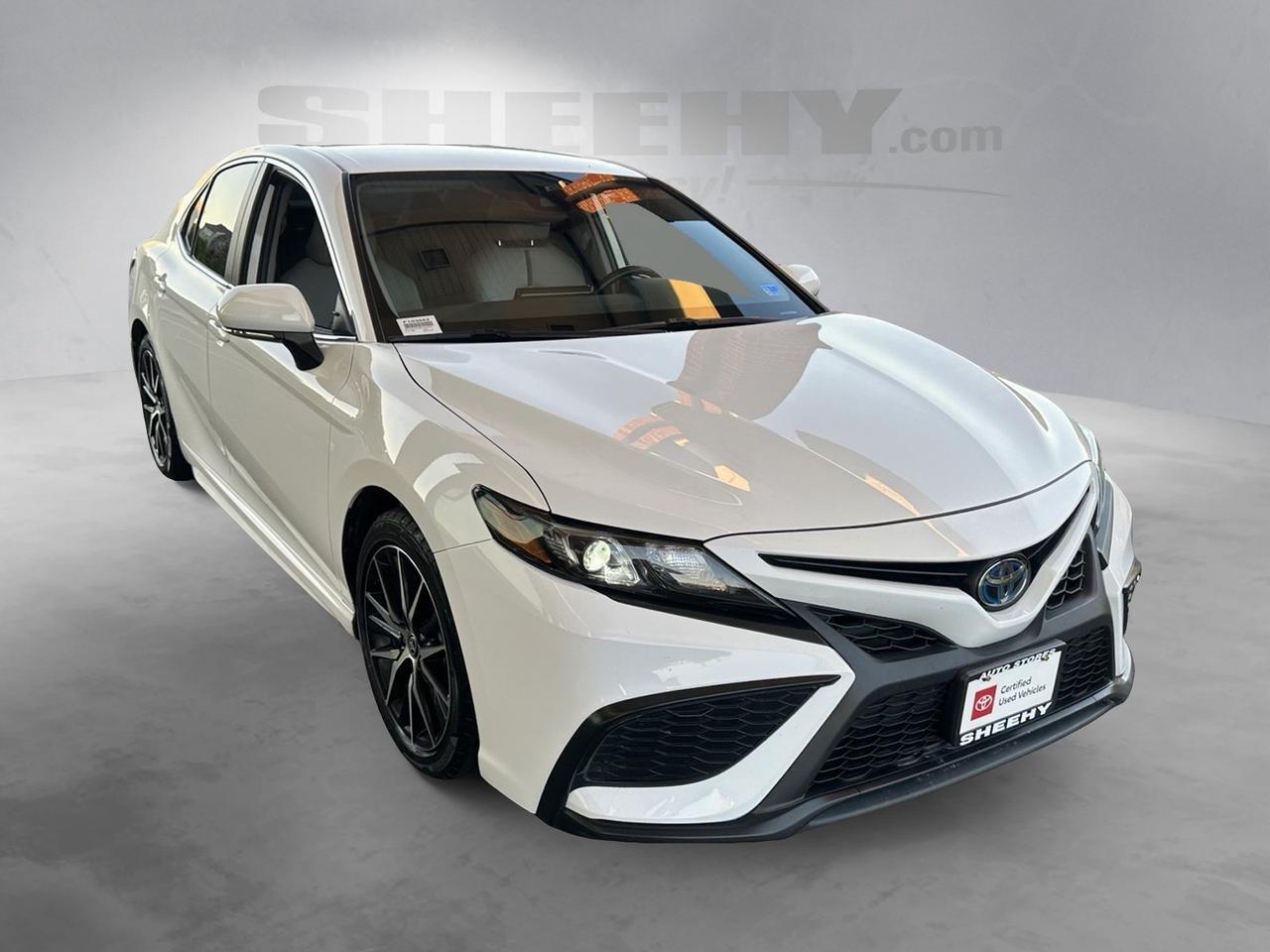 2024 Toyota Camry Hybrid SE Fredericksburg VA