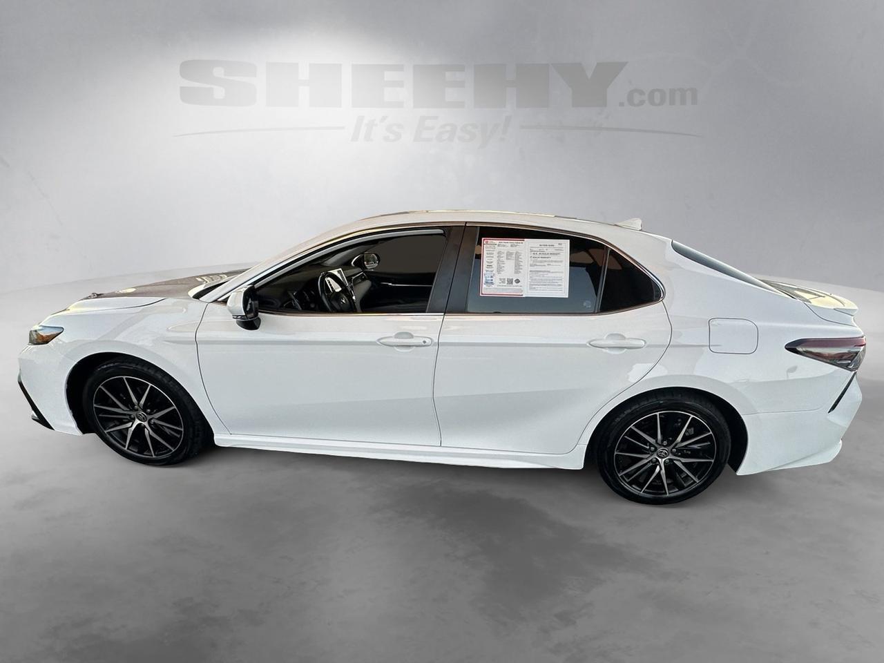 2024 Toyota Camry Hybrid SE Fredericksburg VA