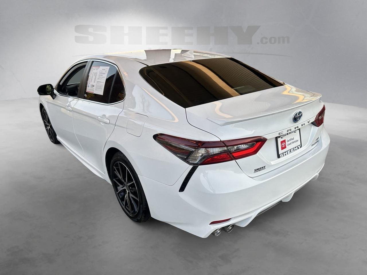 2024 Toyota Camry Hybrid SE Fredericksburg VA