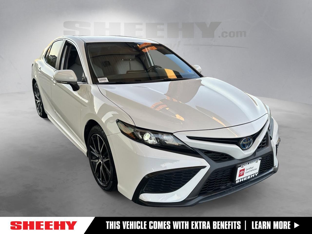 2024 Toyota Camry Hybrid SE