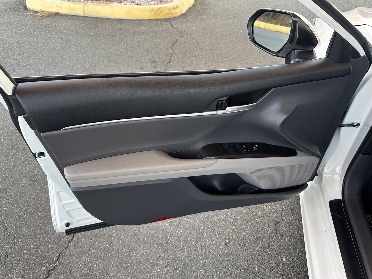2024 Toyota Camry Hybrid SE Fredericksburg VA