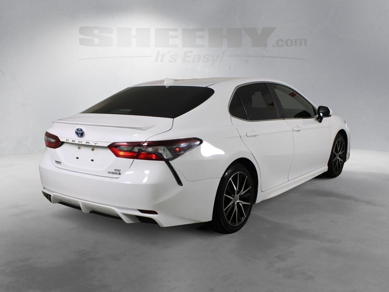 2024 Toyota Camry Hybrid SE Fredericksburg VA