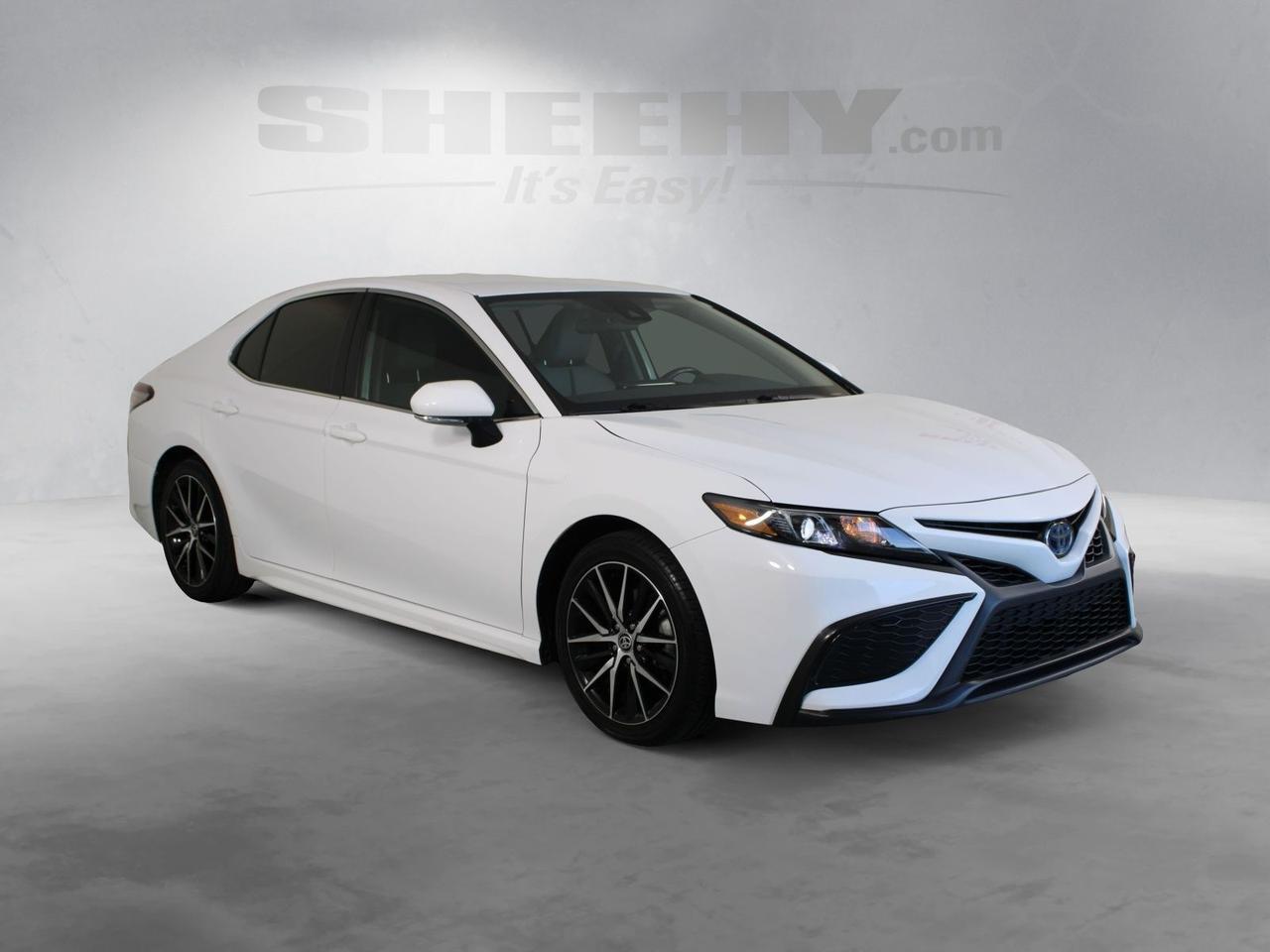 2024 Toyota Camry Hybrid SE Fredericksburg VA