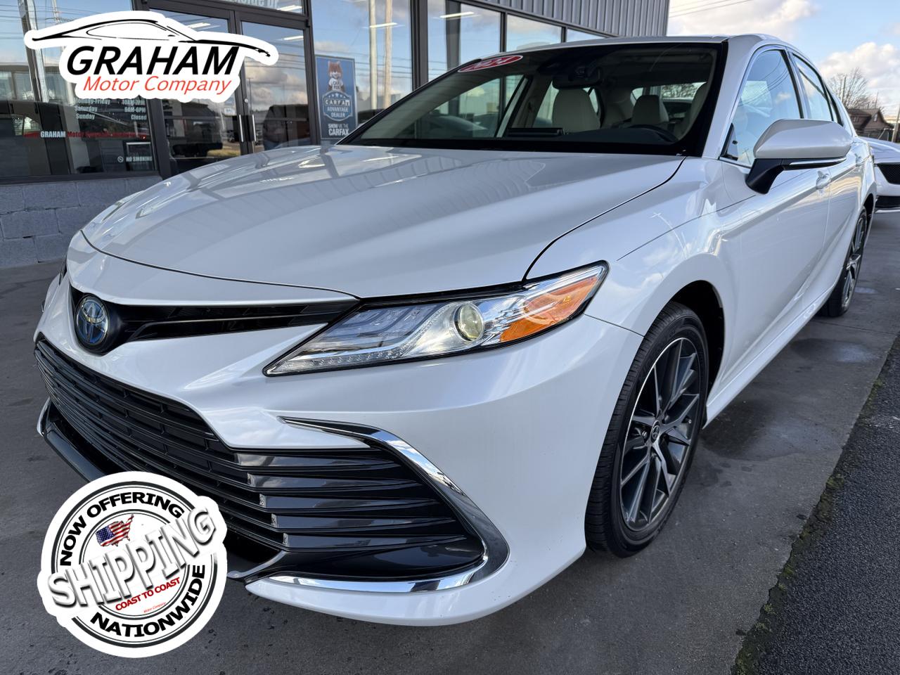 2024 Toyota Camry Hybrid XLE