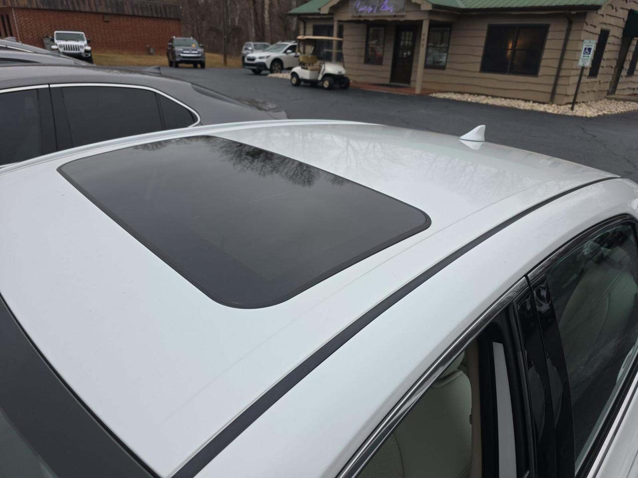 2024 Toyota Camry Hybrid XLE Knoxville TN