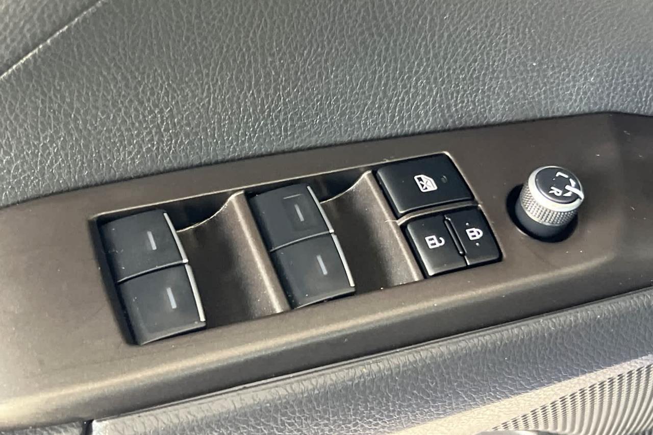 2024 Toyota Camry Hybrid XLE Roseville CA