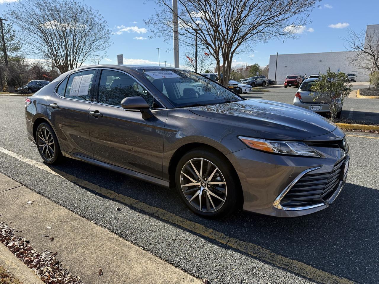 2024 Toyota Camry Hybrid XLE