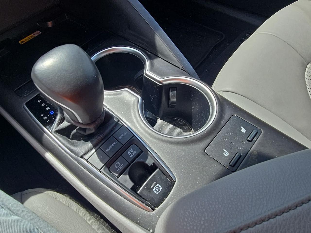 2024 Toyota Camry Hybrid XLE Fredericksburg VA