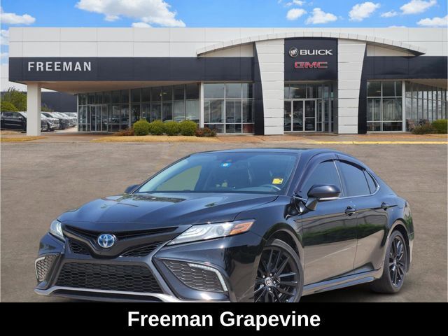 2024 Toyota Camry Hybrid