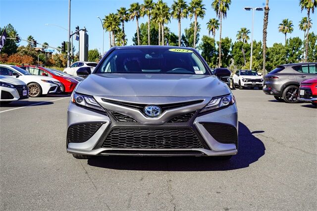 2024 Toyota Camry Hybrid XSE