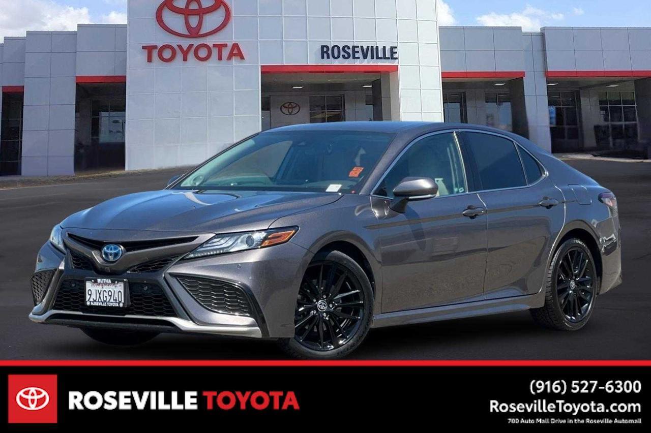 2024 Toyota Camry Hybrid XSE
