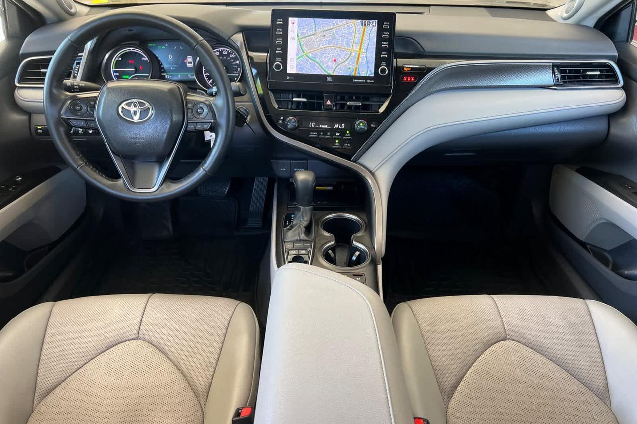 2024 Toyota Camry Hybrid XSE