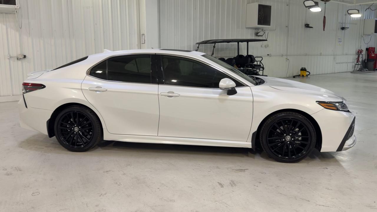 2024 Toyota Camry Hybrid XSE