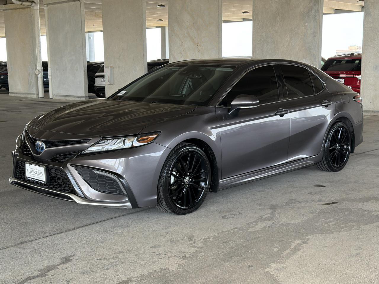 2024 Toyota Camry Hybrid XSE