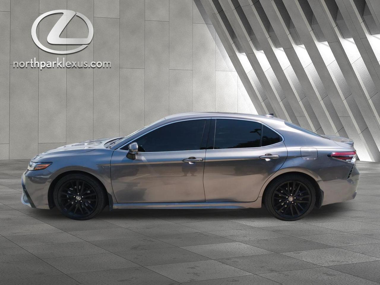 2024 Toyota Camry Hybrid XSE