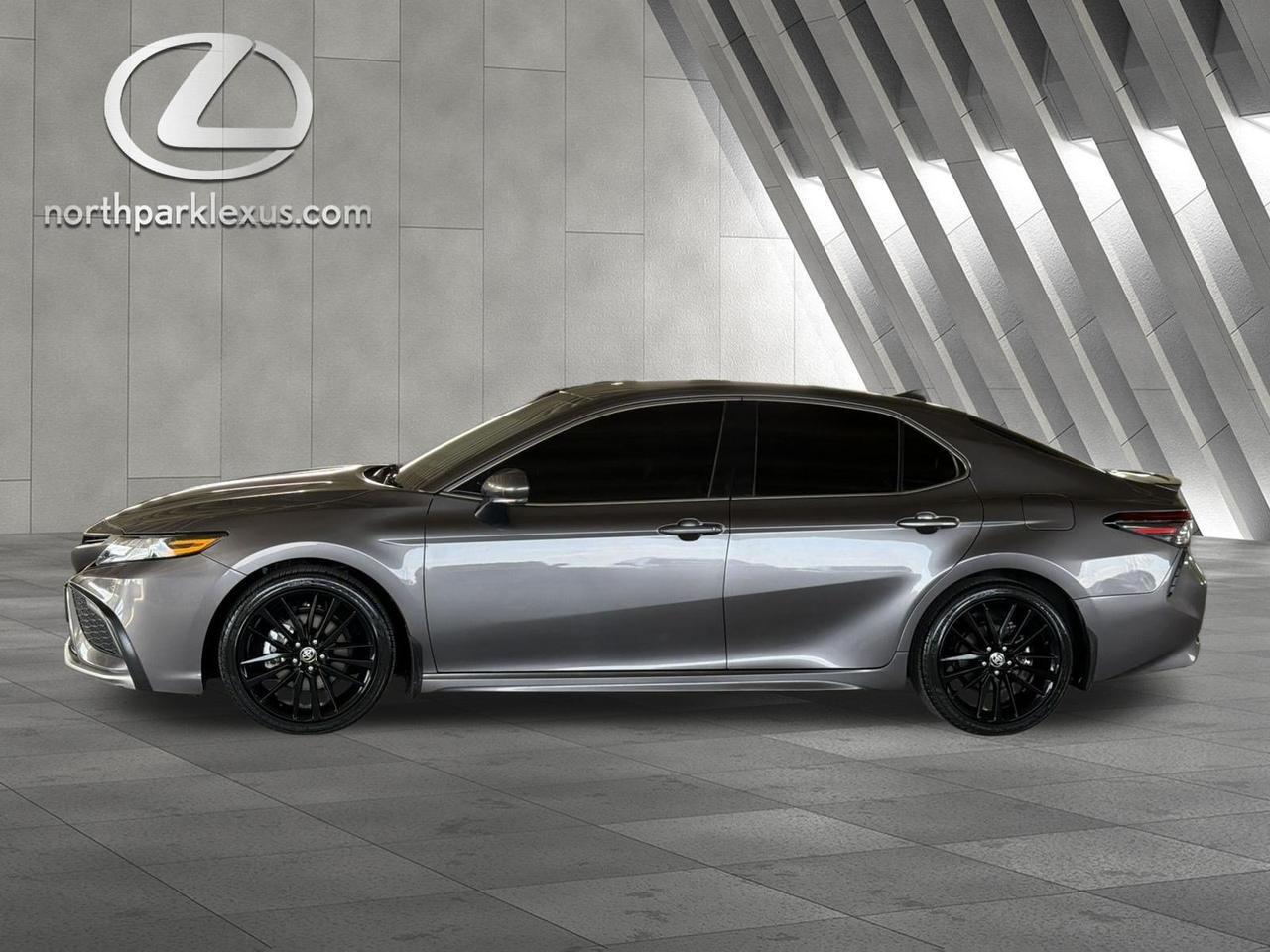 2024 Toyota Camry Hybrid XSE