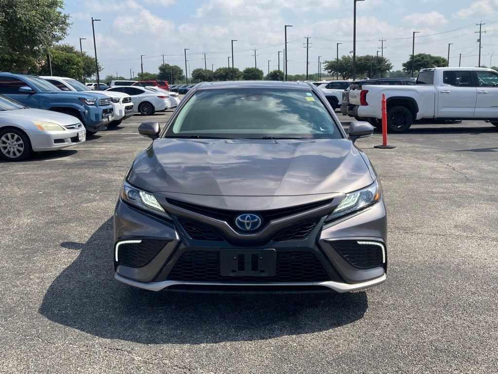 2024 Toyota Camry Hybrid XSE