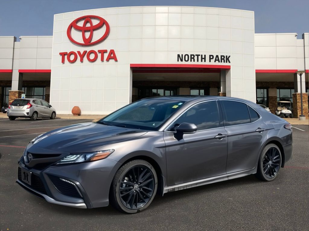 2024 Toyota Camry Hybrid