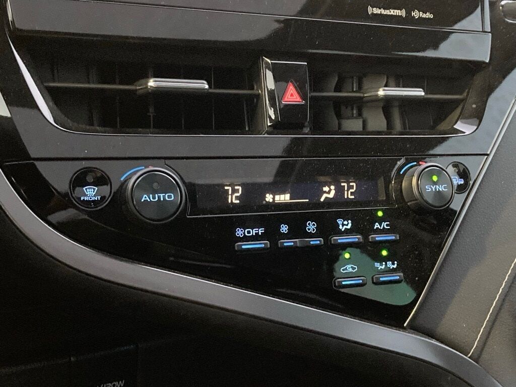 2024 Toyota Camry Hybrid XSE San Antonio TX
