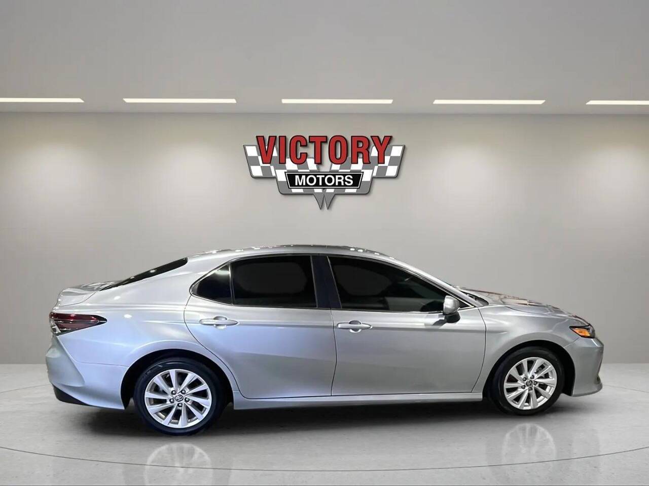 2024 Toyota Camry LE 4dr Sedan Lake Orion MI