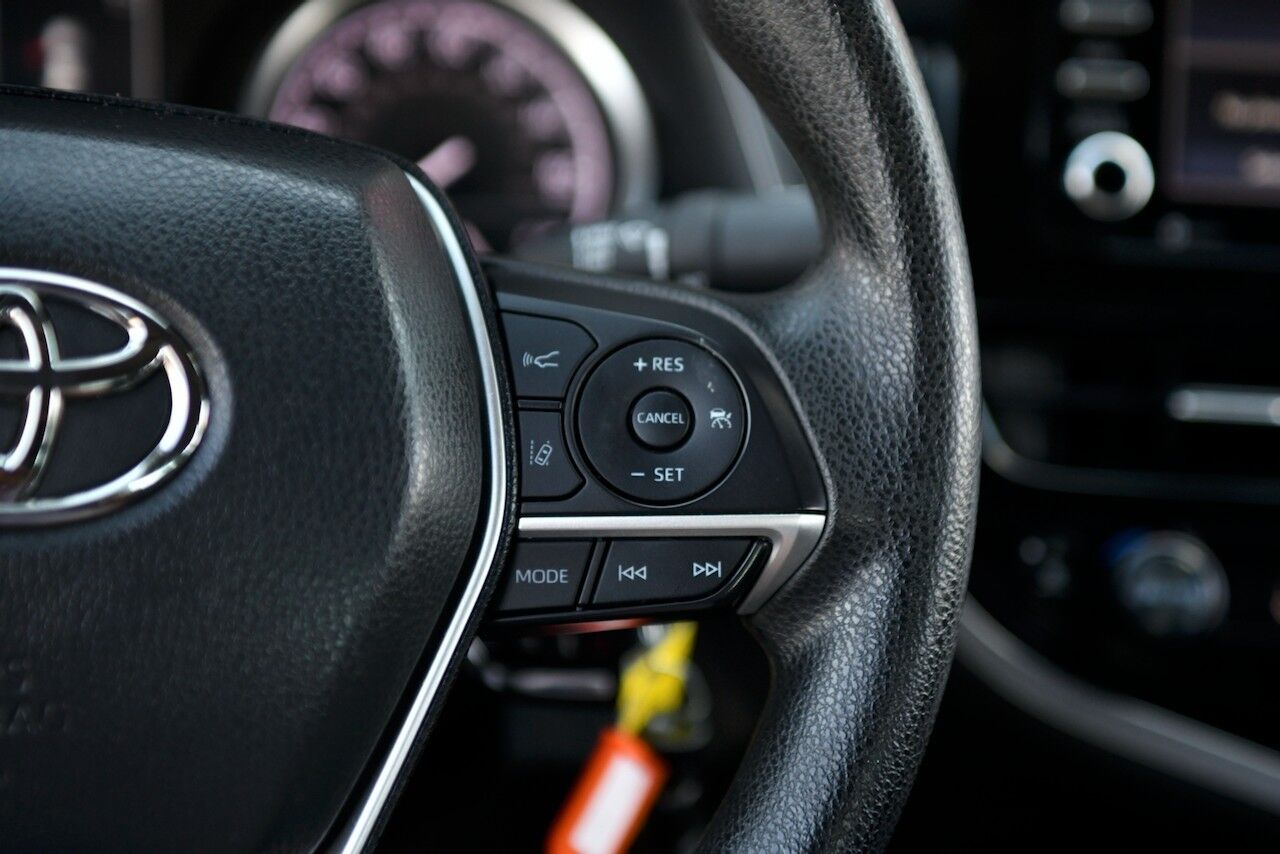 2024 Toyota Camry LE Doral FL