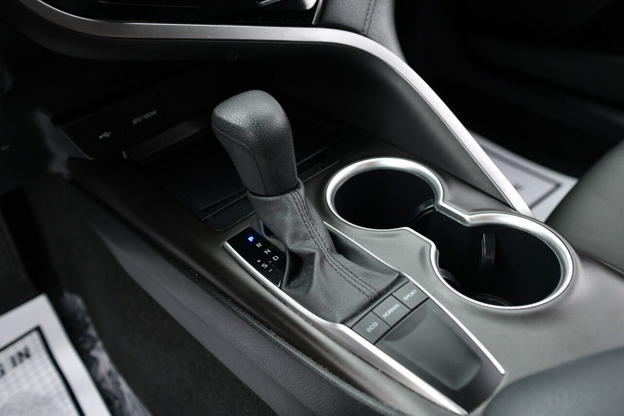 2024 Toyota Camry LE Doral FL