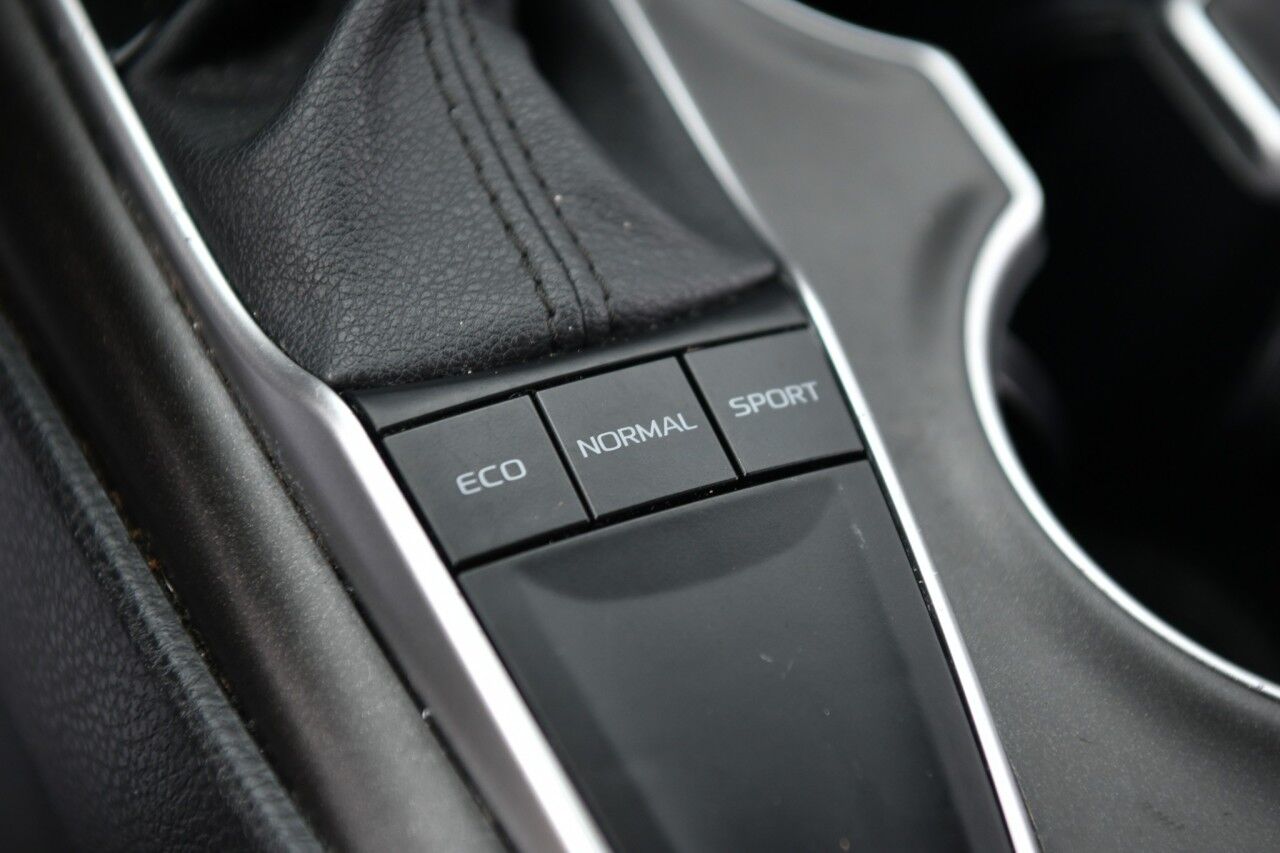 2024 Toyota Camry LE Doral FL