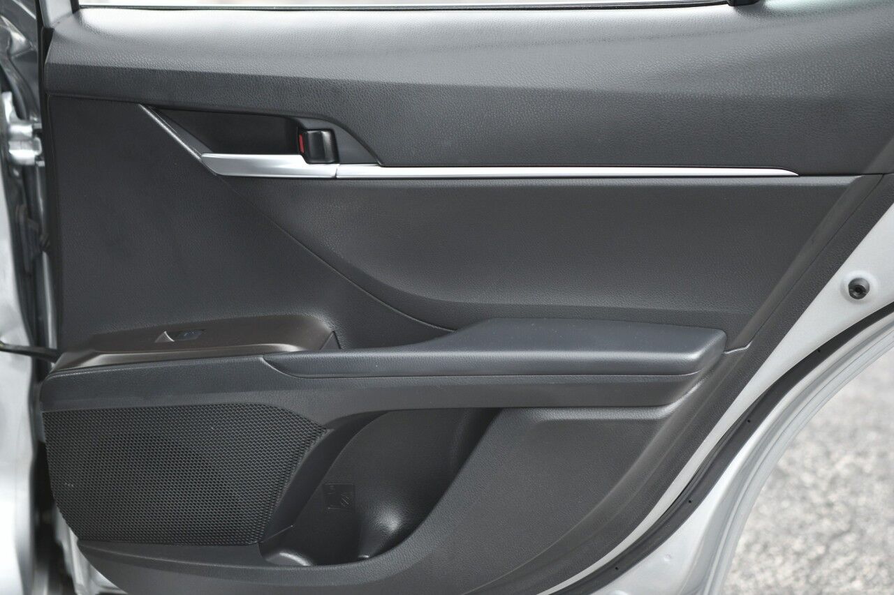 2024 Toyota Camry LE Doral FL