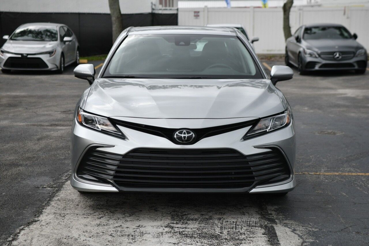 2024 Toyota Camry LE Doral FL