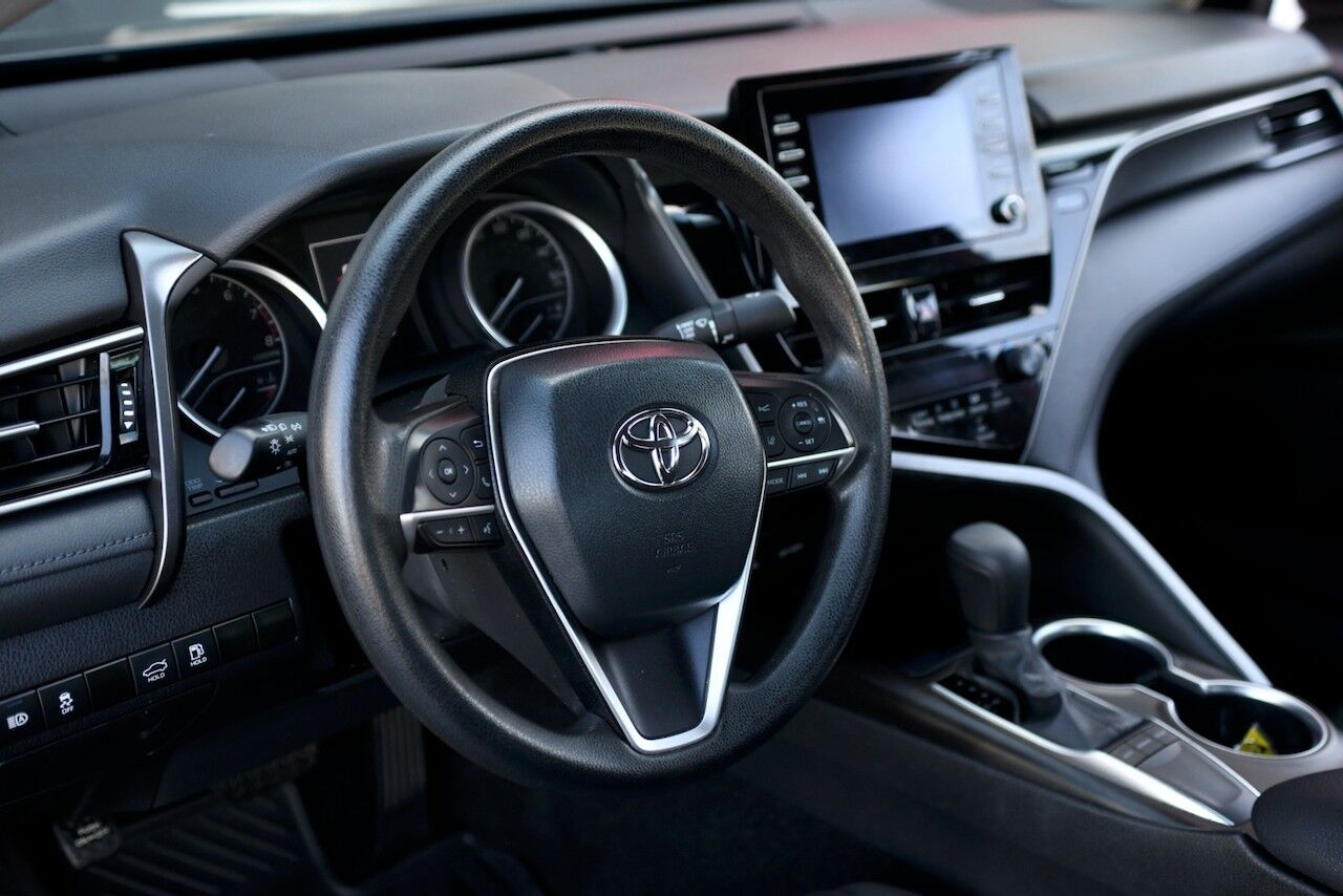 2024 Toyota Camry LE Doral FL