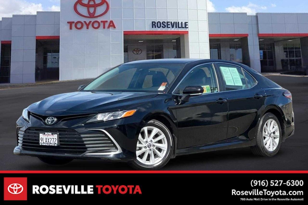 2024 Toyota Camry LE