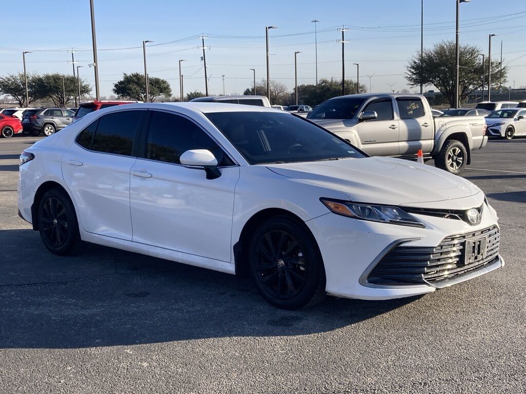 2024 Toyota Camry LE