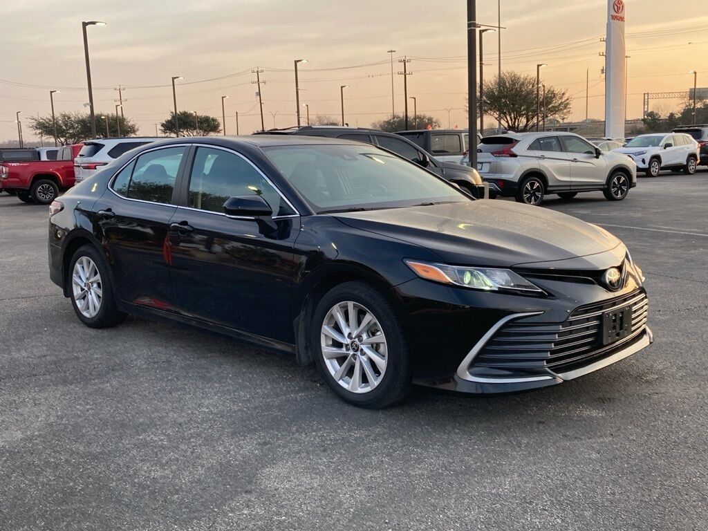 2024 Toyota Camry LE