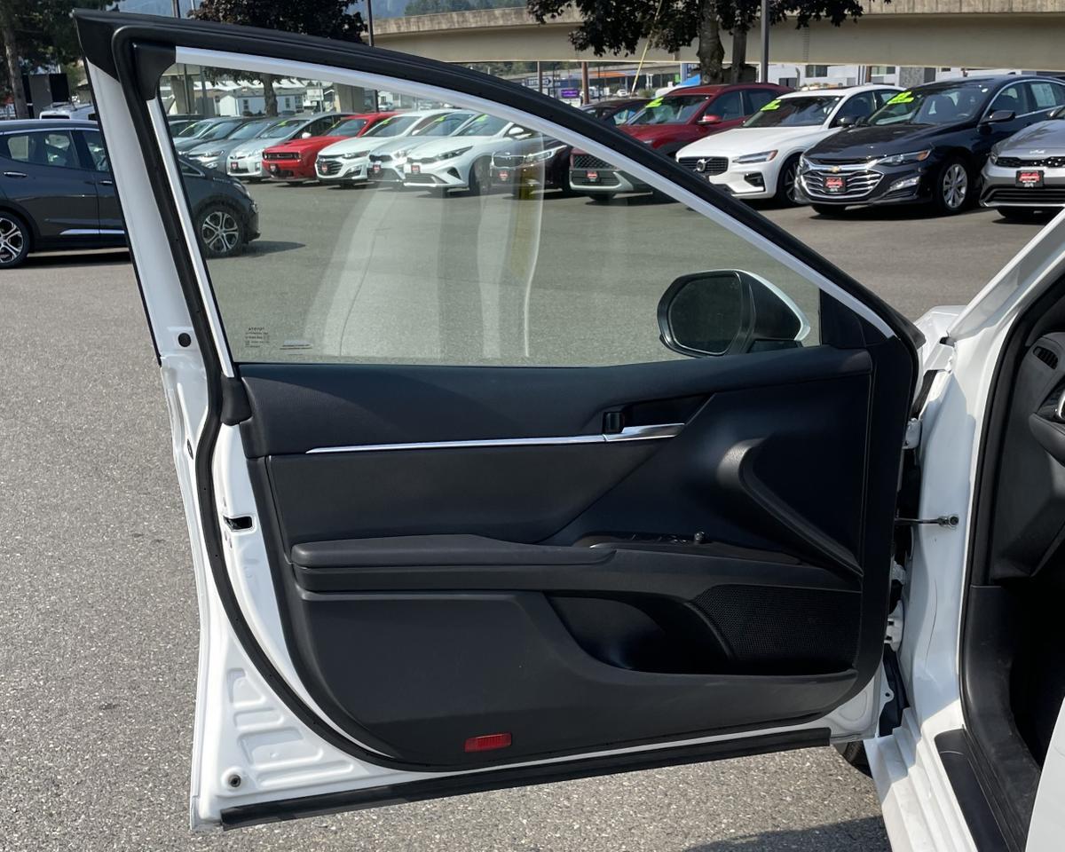2024 Toyota Camry LE Sedan 4D Port Orchard WA