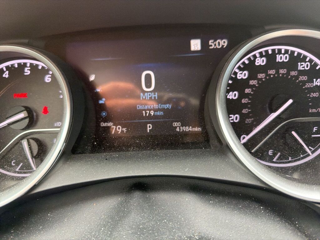 2024 Toyota Camry LE