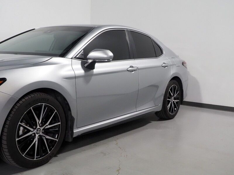 2024 Toyota Camry SE *ADAPTIVE CRUISE, LANE DEPARTURE ALERT, COLLISION ALERT, BACKUP-CAMERA, COLOR TOUCHSCREEN, SPORT SOFTEX, 18 INCH ALLOYS, LED HEADLIGHTS, BLUETOOTH, ANDROID & APPLE Round Rock TX