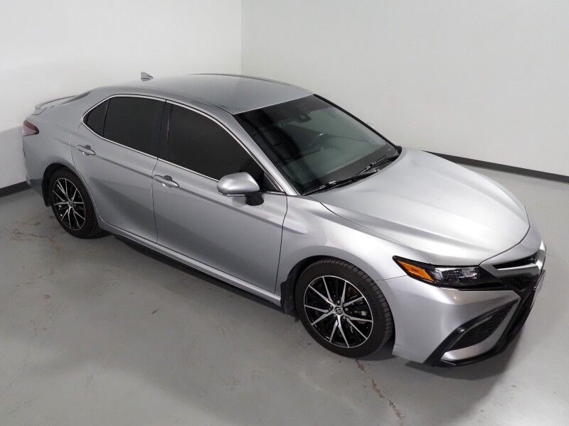 2024 Toyota Camry SE *ADAPTIVE CRUISE, LANE DEPARTURE ALERT, COLLISION ALERT, BACKUP-CAMERA, COLOR TOUCHSCREEN, SPORT SOFTEX, 18 INCH ALLOYS, LED HEADLIGHTS, BLUETOOTH, ANDROID & APPLE Round Rock TX