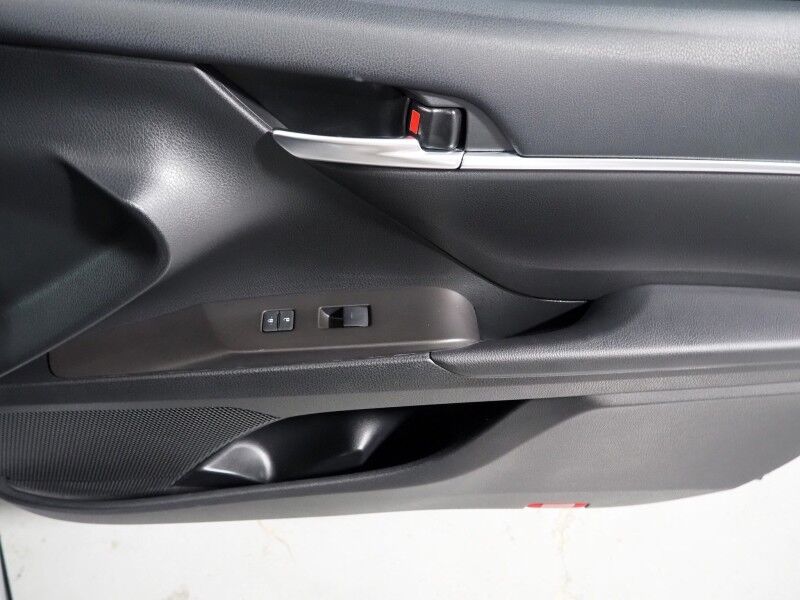 2024 Toyota Camry SE *ADAPTIVE CRUISE, LANE DEPARTURE ALERT, COLLISION ALERT, BACKUP-CAMERA, COLOR TOUCHSCREEN, SPORT SOFTEX, 18 INCH ALLOYS, LED HEADLIGHTS, BLUETOOTH, ANDROID & APPLE Round Rock TX