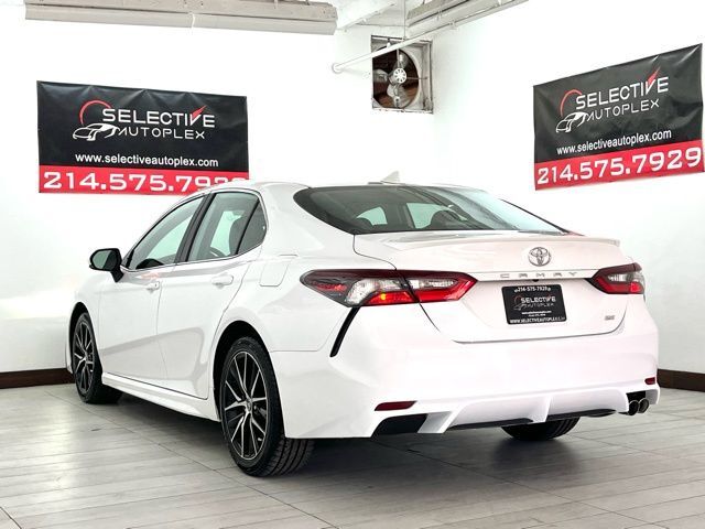 2024 Toyota Camry SE Carrollton TX