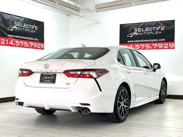 2024 Toyota Camry SE Carrollton TX