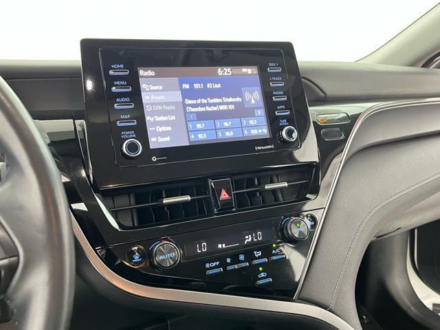 2024 Toyota Camry SE Carrollton TX