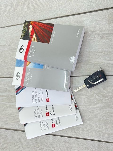 2024 Toyota Camry SE Carrollton TX