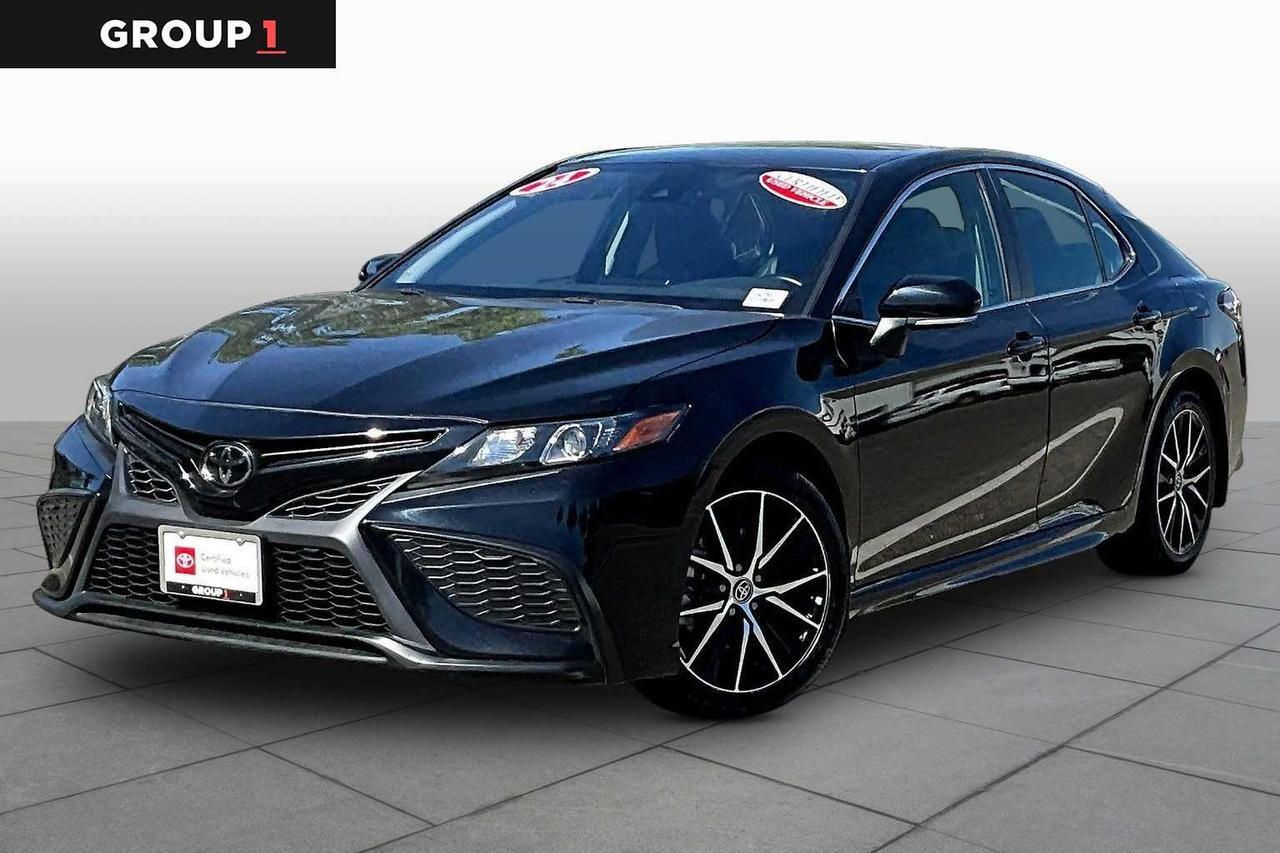2024 Toyota Camry SE