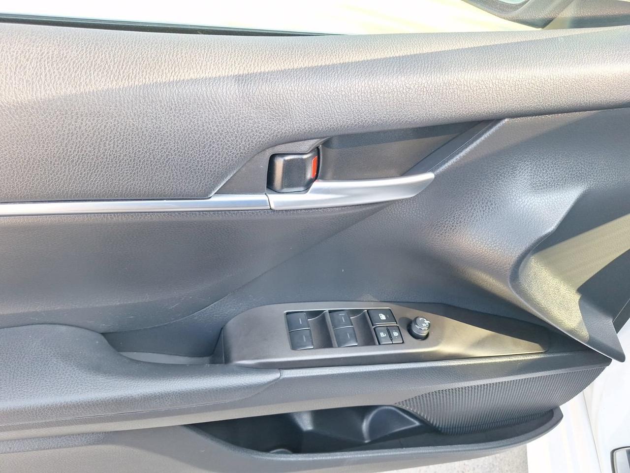 2024 Toyota Camry SE Hurst TX